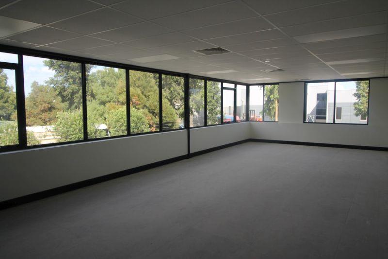 Click to view all images Unit 1/14 Access Way Carrum Downs VIC 3201 - Image 3