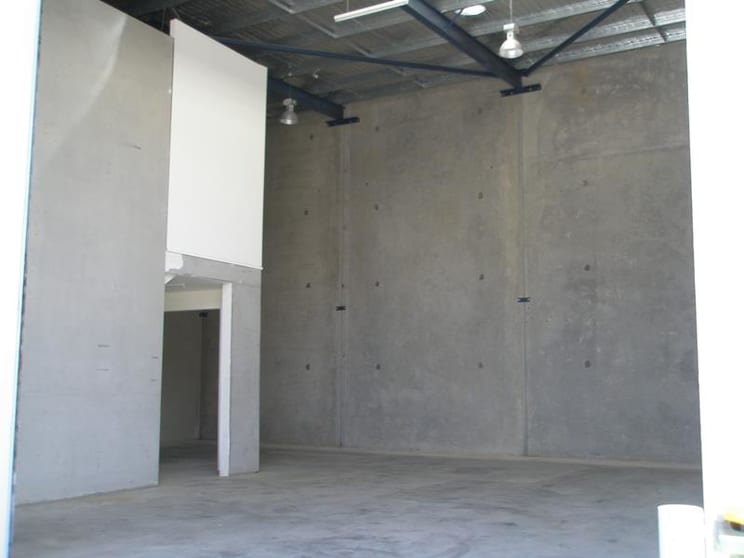 Click to view all images Wetherill Park NSW 2164 - Image 3