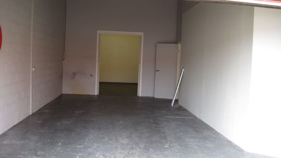Click to view all images 6/5-7 Paul Court Dandenong VIC 3175 - Image 2