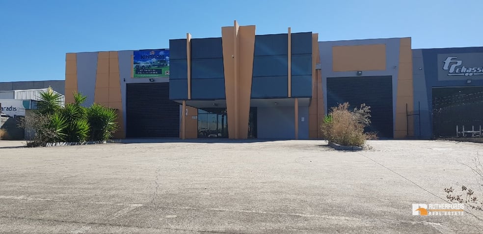 Click to view all images 42 Sarah Street Campbellfield VIC 3061 - Image 1