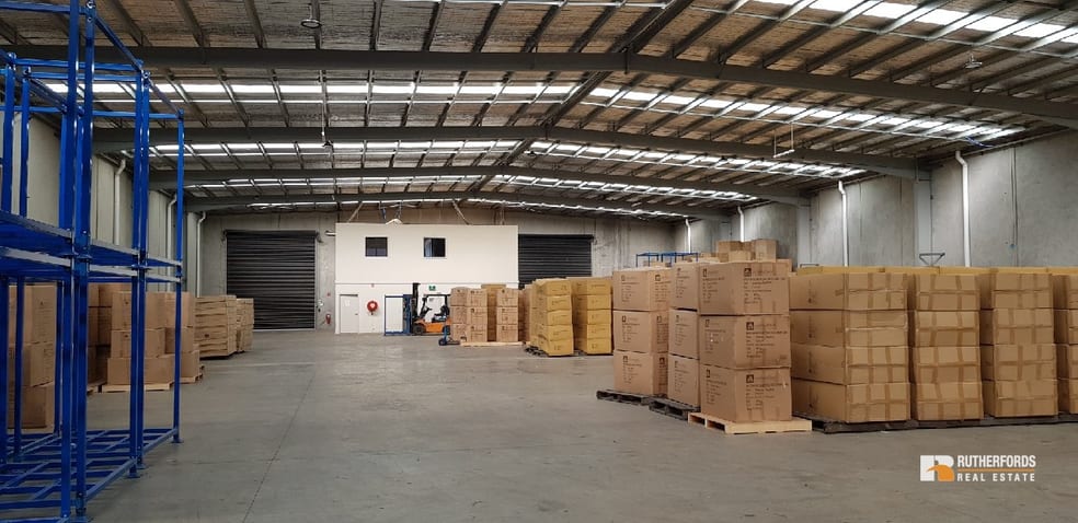 Click to view all images 42 Sarah Street Campbellfield VIC 3061 - Image 2
