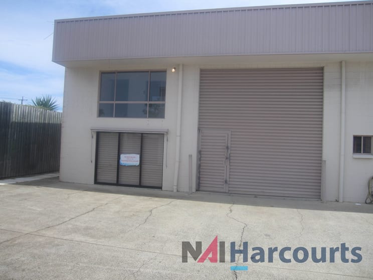 4/12 Ereton Drive Arundel QLD 4214 - Image 1