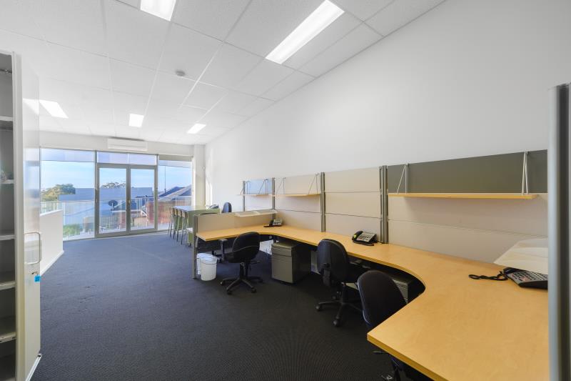 Click to view all images Level 1, 611 Malvern Road Toorak VIC 3142 - Image 2