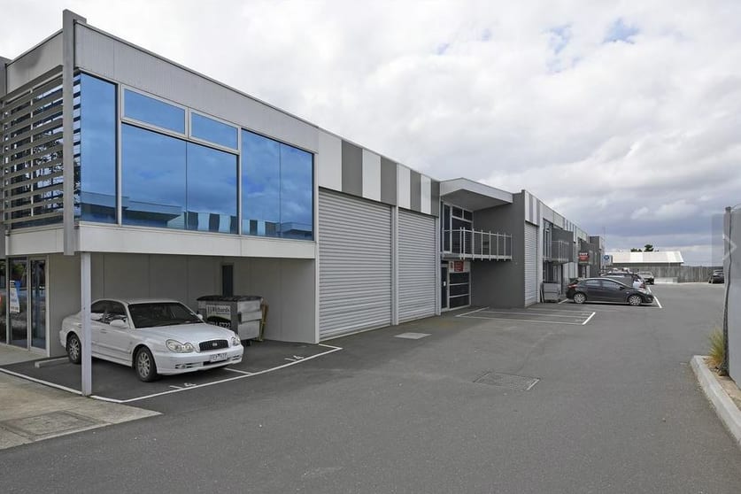 13/38 Christensen Street Cheltenham VIC 3192 - Image 2