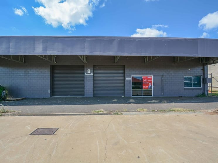 Click to view all images 8 Queen Street Bundaberg North QLD 4670 - Image 1