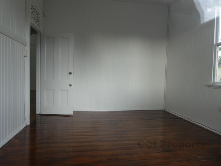 Click to view all images 2 Railway Street Woolloongabba QLD 4102 - Image 3