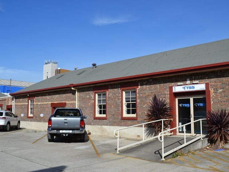 Click to view all images Ground Suite 1/6-18 George Street Launceston TAS 7250 - Image 3