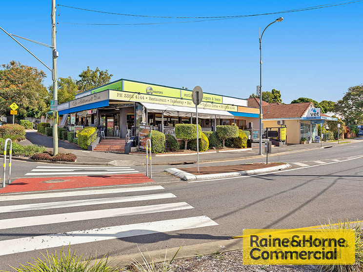 Click to view all images 2&3/8 Days Road Grange QLD 4051 - Image 1