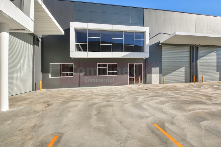 Click to view all images 1-3/22 Sedgwick Street Smeaton Grange NSW 2567 - Image 2