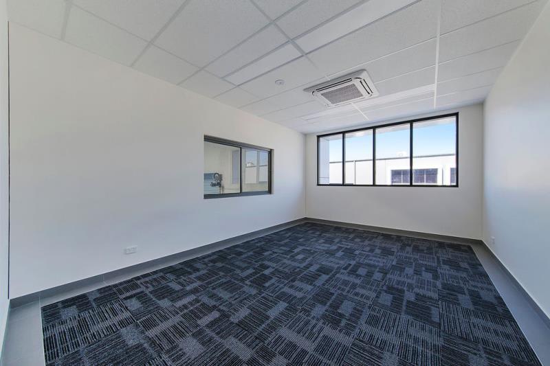 Click to view all images Smithfield NSW 2164 - Image 3