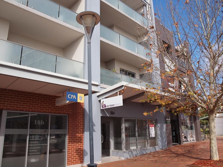 Click to view all images 18A The Crescent Midland WA 6056 - Image 1