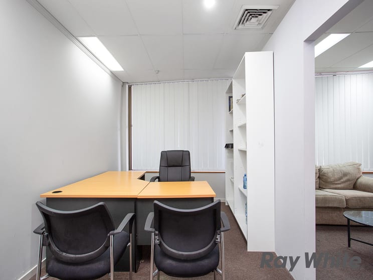 4/2-4 Sorrell Street Parramatta NSW 2150 - Image 3