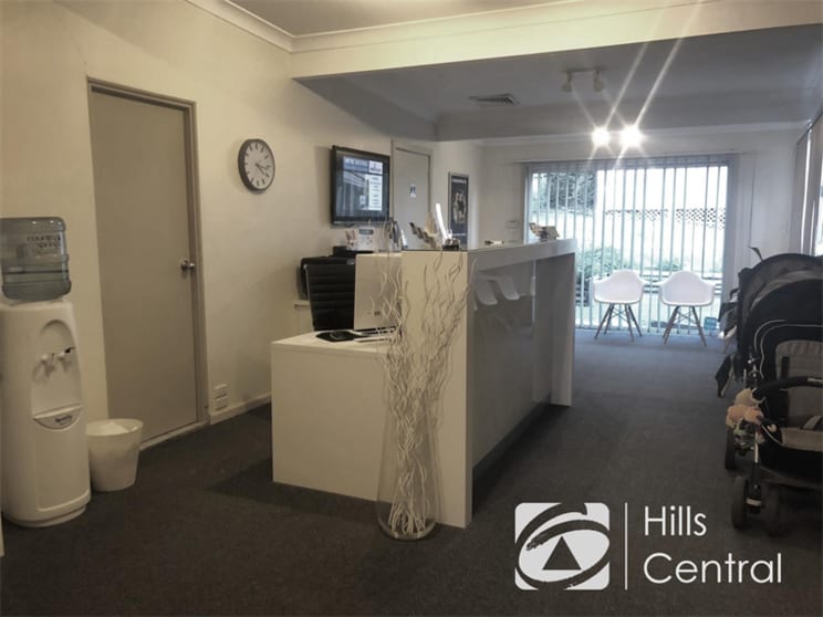 Click to view all images 7 Crane Road Castle Hill NSW 2154 - Image 3