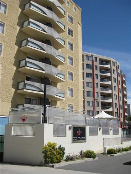 Click to view all images 35 Mort Street Braddon ACT 2612 - Image 2