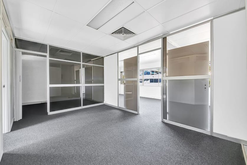 Click to view all images 14/13 Karp Court Bundall QLD 4217 - Image 1