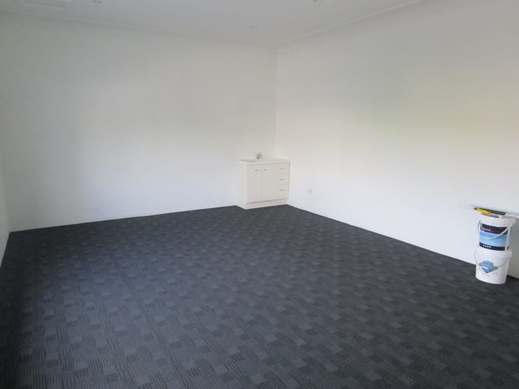Click to view all images Caringbah NSW 2229 - Image 3