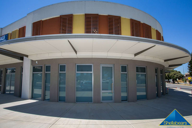 Click to view all images 8/210 Queen Victoria Street North Fremantle WA 6159 - Image 2