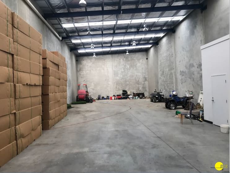 2/10 Grace Way Ravenhall VIC 3023 - Image 3