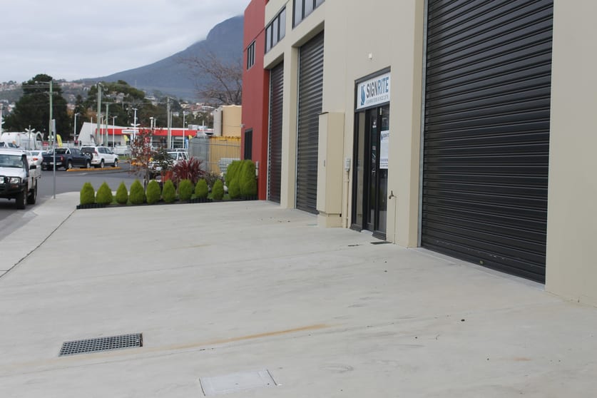 2/9 Farley Street Derwent Park TAS 7009 - Image 2
