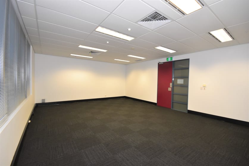 Click to view all images Suite 9.03, Level 9,/84 Pitt Street Sydney NSW 2000 - Image 2