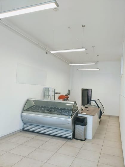 Click to view all images 17 Fitzroy Street St Kilda VIC 3182 - Image 2