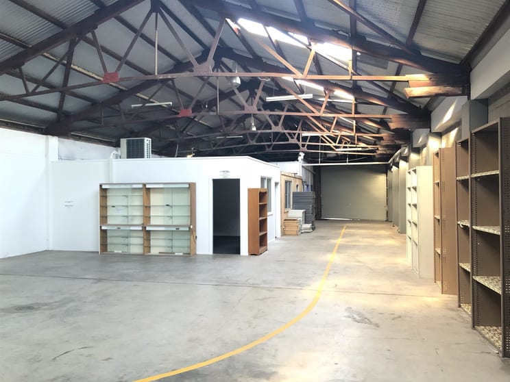 Click to view all images (6 Torpey)/82-90 Belford Street Broadmeadow NSW 2292 - Image 2