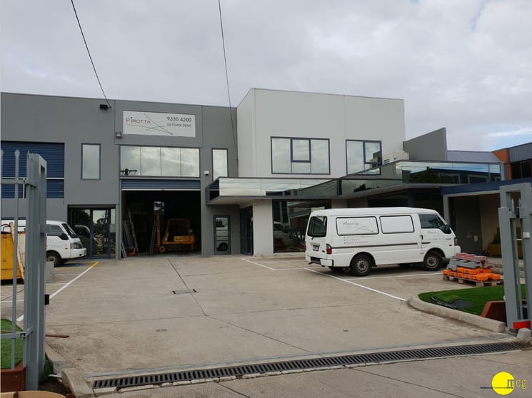 Click to view all images 24 Ovata Drive Tullamarine VIC 3043 - Image 2