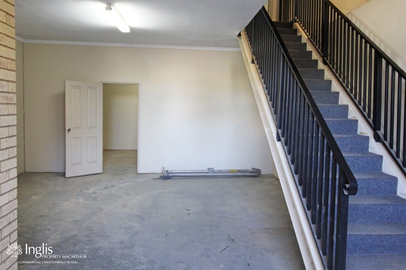 4/51 Topham Road Smeaton Grange NSW 2567 - Image 2