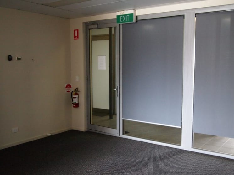 Click to view all images 5/2484 Gold Coast Highway Mermaid Beach QLD 4218 - Image 3