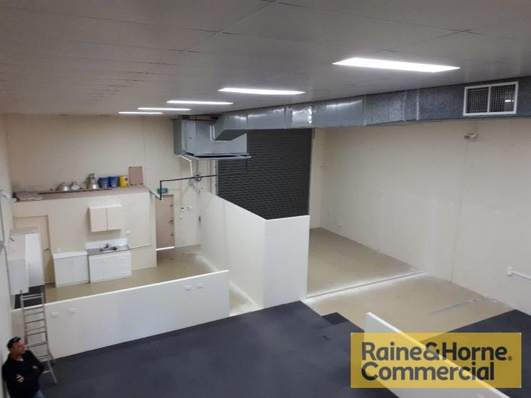 Click to view all images 21/42 Burnside Road Ormeau QLD 4208 - Image 3