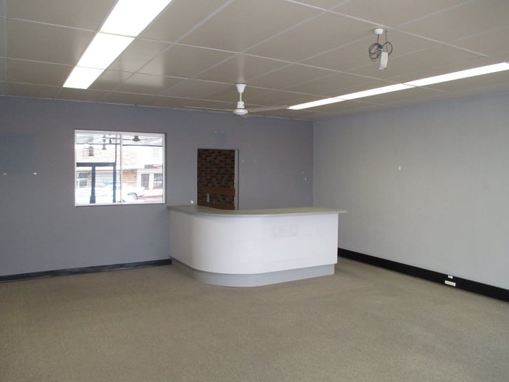 172 Bridge St Tamworth NSW 2340 - Image 2