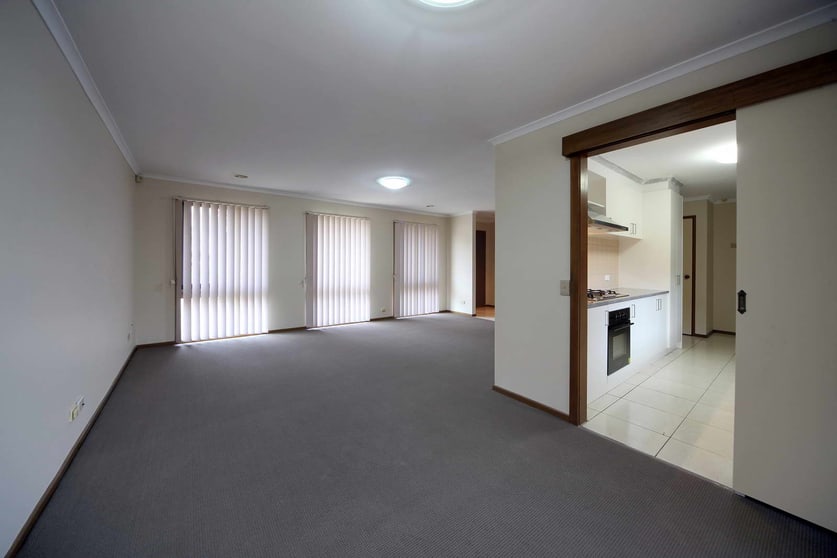 Click to view all images 291 Heaths Road Werribee VIC 3030 - Image 2
