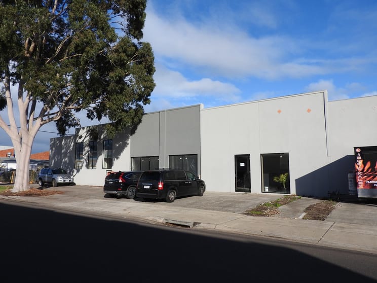 Click to view all images 14-16 Bond Street Mordialloc VIC 3195 - Image 2