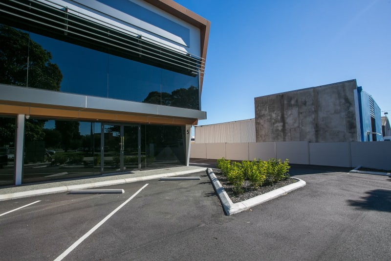 Click to view all images Unit 5, 25 Gympie Way Willetton WA 6155 - Image 1