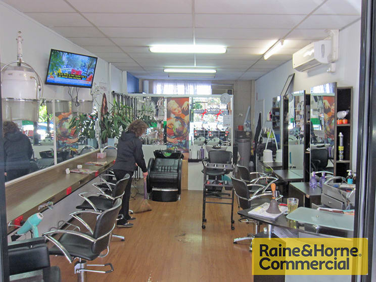 Click to view all images Mitchelton QLD 4053 - Image 2