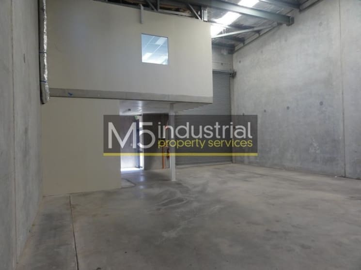 Click to view all images 15/54 Beach Street Kogarah NSW 2217 - Image 2
