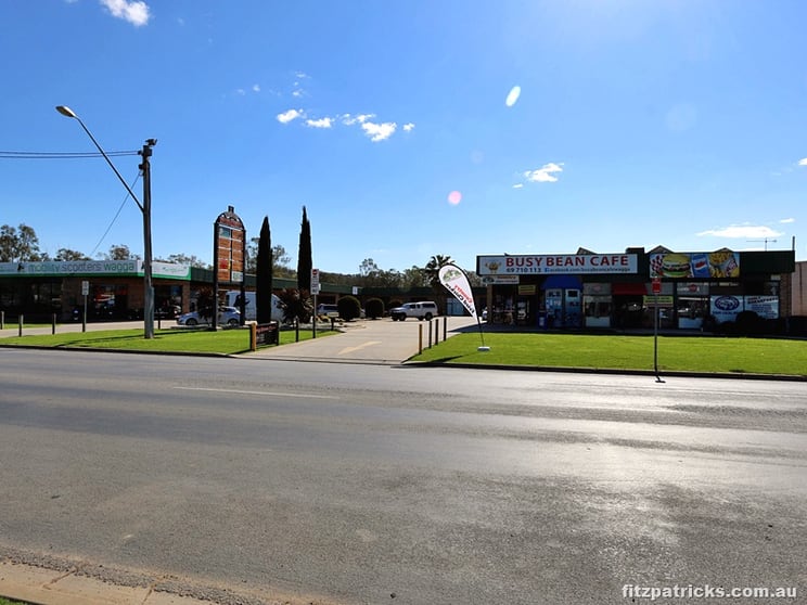 Unit 7/10-12 Kooringal Road Wagga Wagga NSW 2650 - Image 1