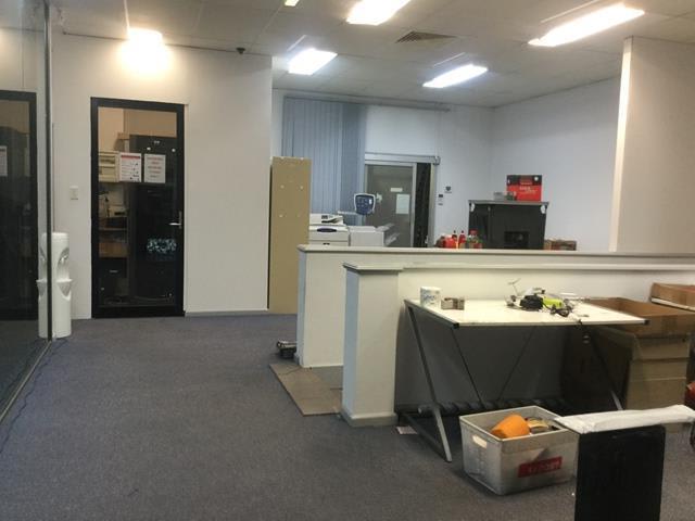 Click to view all images Wetherill Park NSW 2164 - Image 3