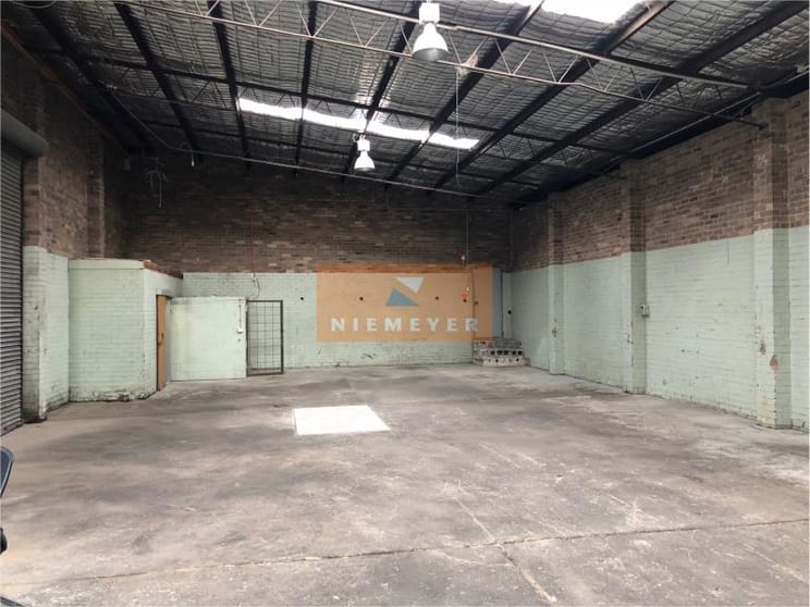 Click to view all images 37 Hoskins Avenue Bankstown NSW 2200 - Image 2