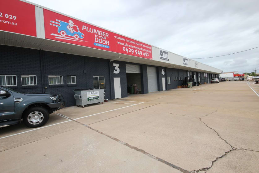 3/39-45 Hugh Ryan Drive Garbutt QLD 4814 - Image 1