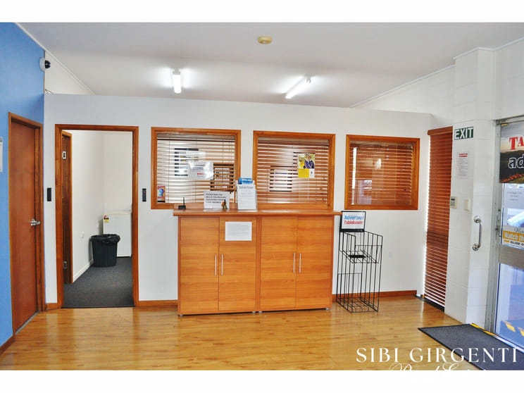 226 Byrnes Street Mareeba QLD 4880 - Image 2