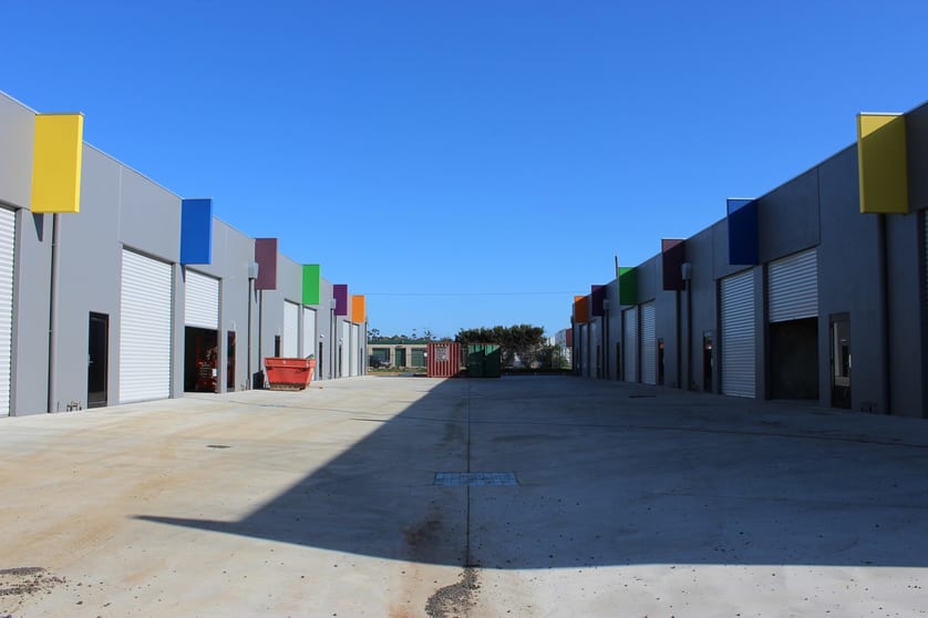 Click to view all images 14/7-9 Douro Street North Geelong VIC 3215 - Image 3
