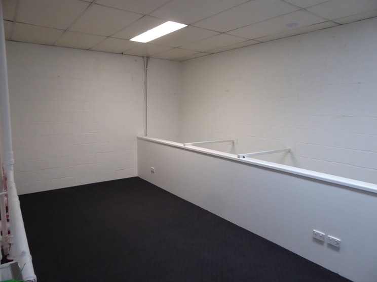 Click to view all images 1/123-125 High Street Wodonga VIC 3690 - Image 3