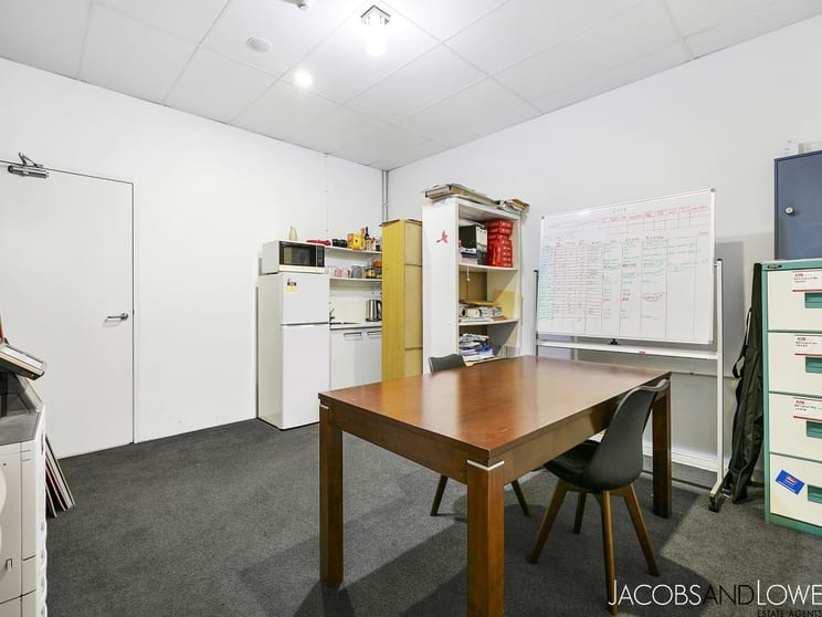 Click to view all images 3/277 Point Nepean Road Dromana VIC 3936 - Image 2
