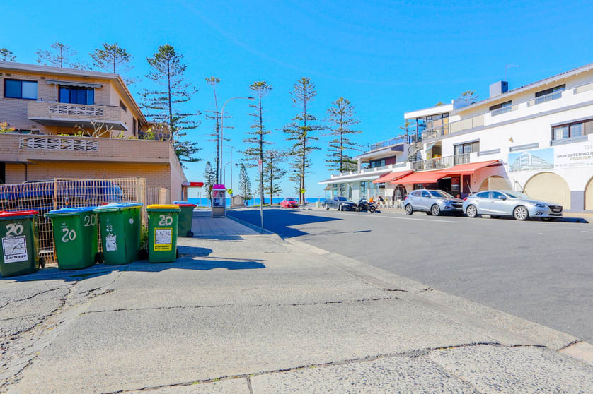 Click to view all images 23 The Strand Dee Why NSW 2099 - Image 2