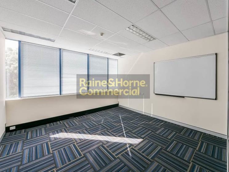 Click to view all images Suite 5.01/138 Queen Street Campbelltown NSW 2560 - Image 3
