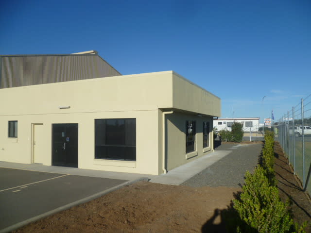 22-30 Armstrong Street Tamworth NSW 2340 - Image 3