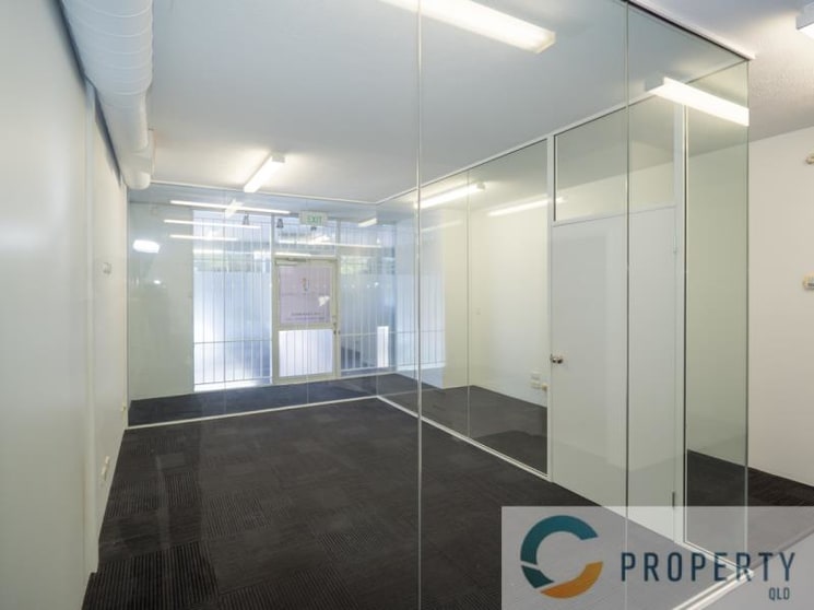 3/11 Donkin Street West End QLD 4101 - Image 3