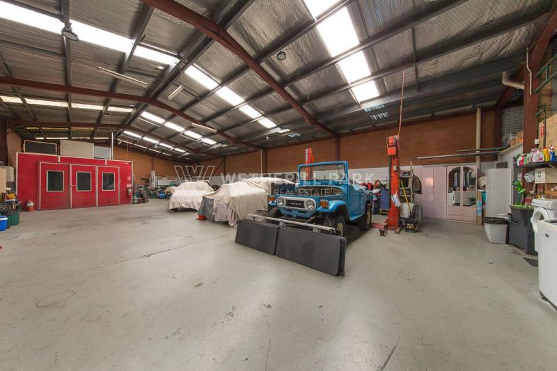 Click to view all images Wetherill Park NSW 2164 - Image 2