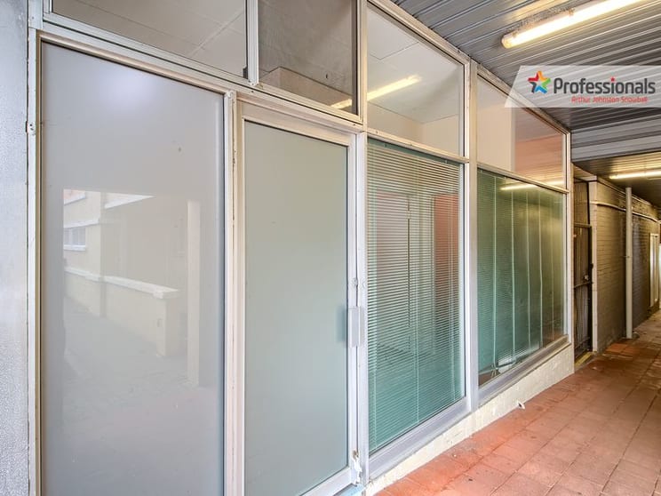 Click to view all images Shop 4,/230 York Street Albany WA 6330 - Image 3